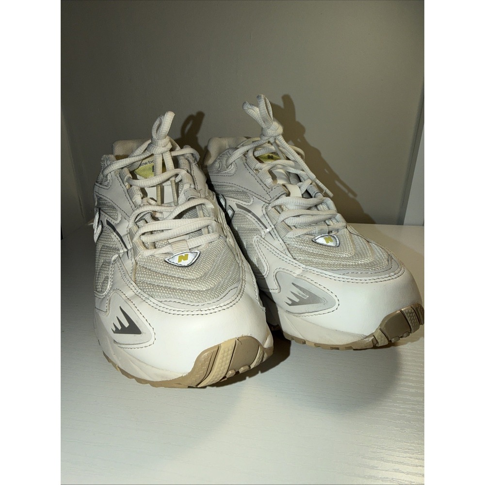 New Balance 725 V1 White Yellow Grey Matter ML725AF Men's Size 8.5 / Women's 10